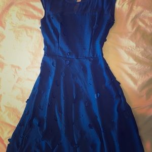 Antonio Melani size 0 blue dress, fluttery circles
